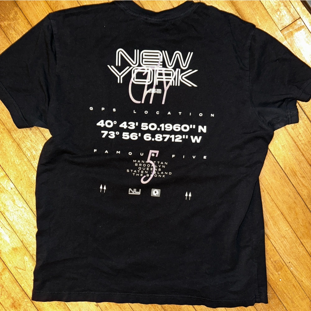 H&M Graphic Tee - Black
